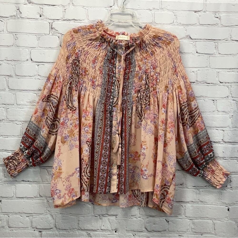 Altar’d State Blouse Women's Size S Peach Floral Paisley Boho Smocked Button Up
